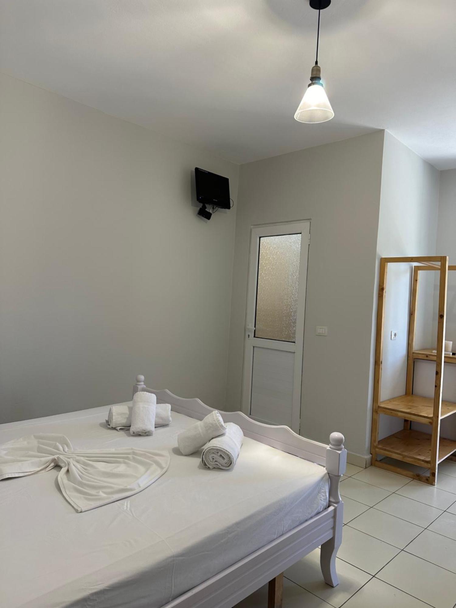 Bora Rooms ฮีมาเรอ ภายนอก รูปภาพ